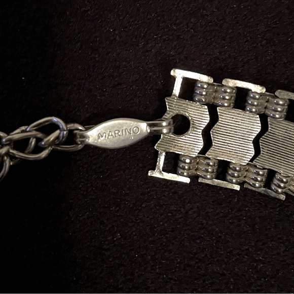 Women’s Silver Tone Chain Choker Necklace By Marino - Picture 5 of 5